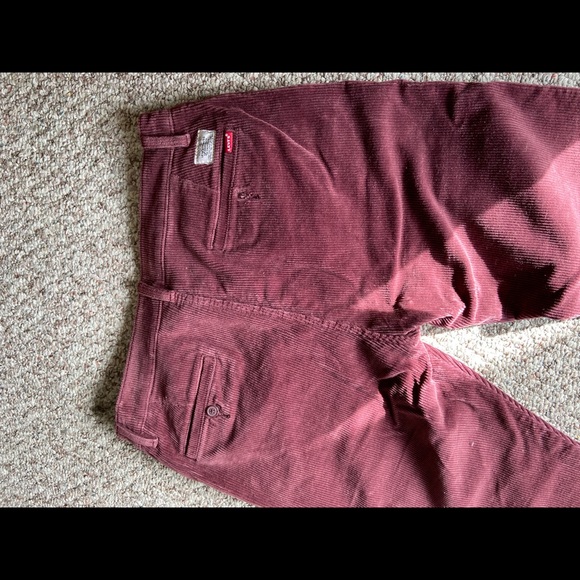 Levi’s Plum Chino Cords - Picture 2 of 5